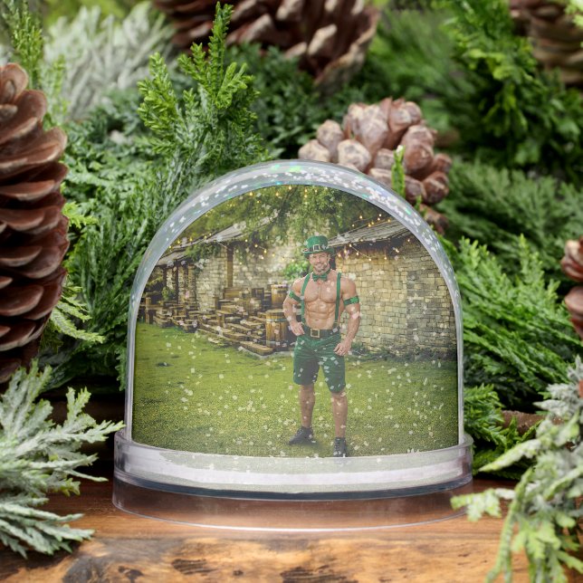 SlipperyJoe's Saint Patrick's Day festive leprecha Snow Globe (Winter)