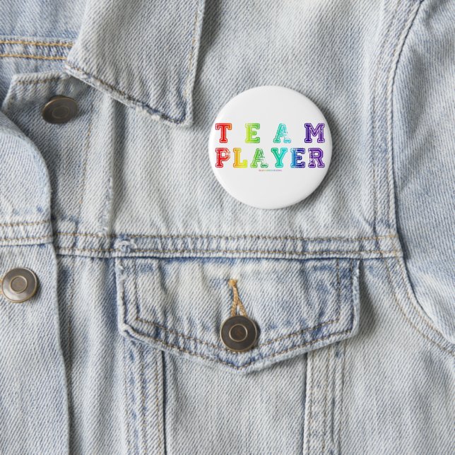 SlipperyJoe's team player filled with smooth rainb Button (In Situ)
