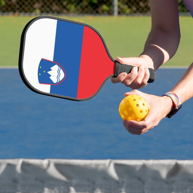 Slovenia flag pickleball paddle (Insitu)