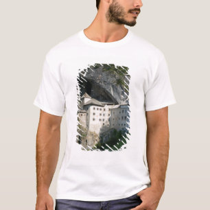 SLOVENIA, RANJSKA, Predjama Castle: 16th T-Shirt
