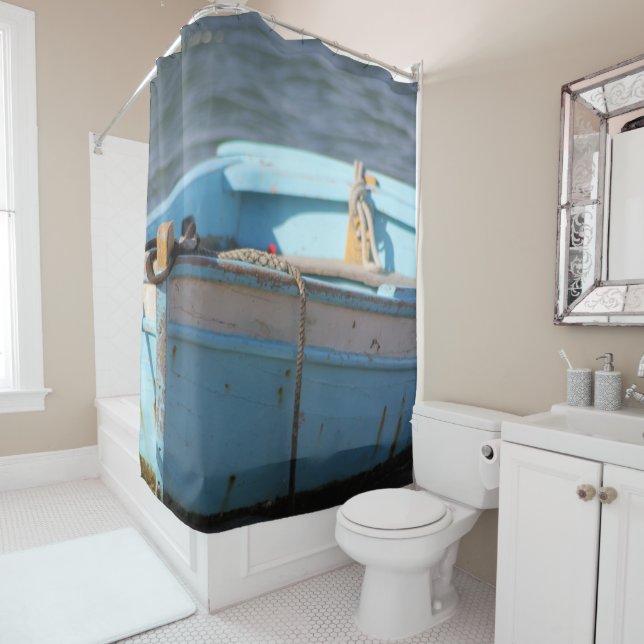 Small boat shower curtain (In Situ)