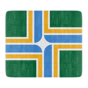 Small glass cutting board with flag of Portland