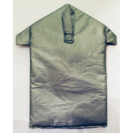 Small House-Shaped Kitchen Potholder And Oven Mitt (Back)