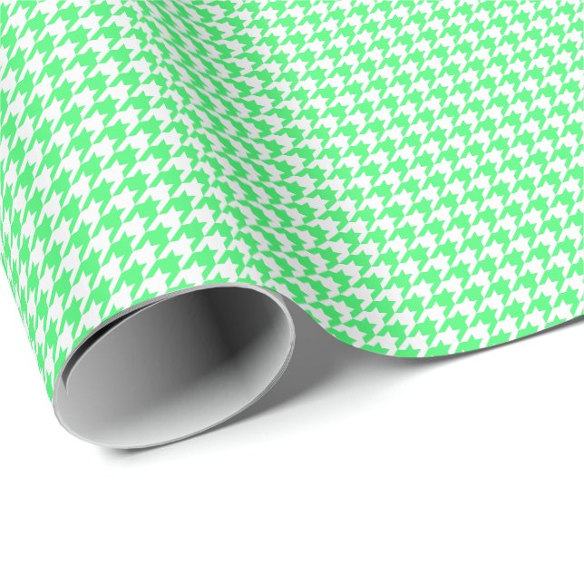 Small Light Green and White Houndstooth Wrapping Paper (Roll Corner)