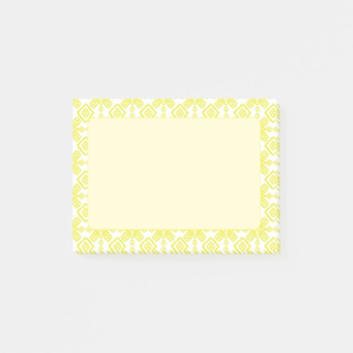 Small notes with bright yellow ornament