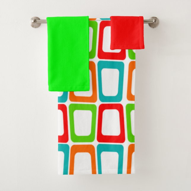 Small Skewed Rectangles  Bath Towel Set (Insitu)