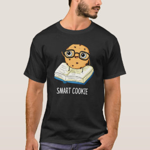 Smart Cookie Funny Snack Pun Dark BG T-Shirt
