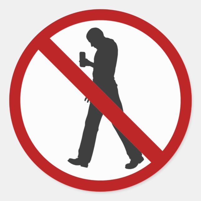 Smartphone Zombies Forbidden Classic Round Sticker (Front)