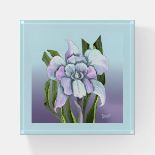 Smeraldo Flower Paperweight