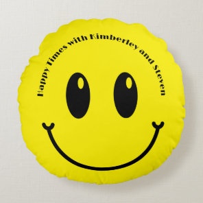Smile Happy Couple Valentine Smily Face Round Pillow