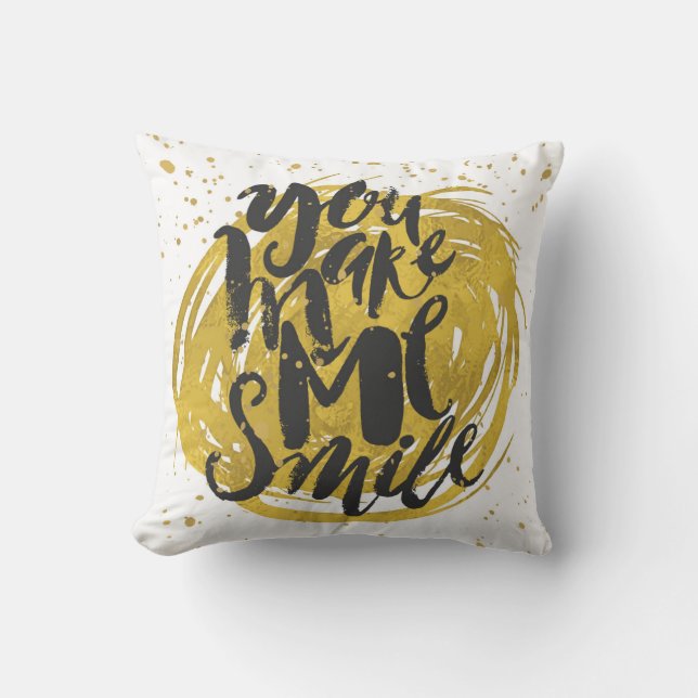 Smile Throw Pillow (Front)