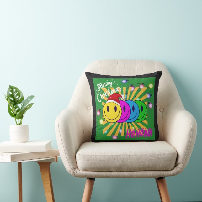 Smiley face ポップなクリスマスクッション♡ throw pillow (Chair)