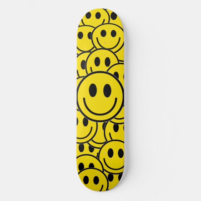 Smilie Face Cruiser Skateboard (Front)