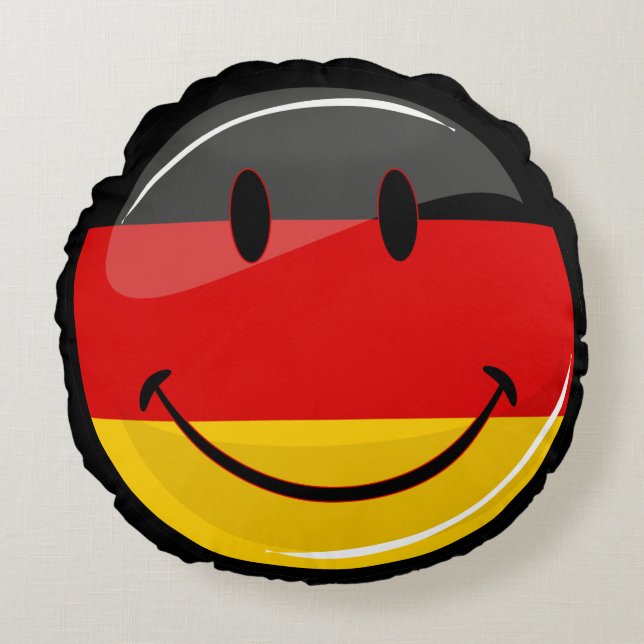 Smiling German Flag Round Pillow (Front)