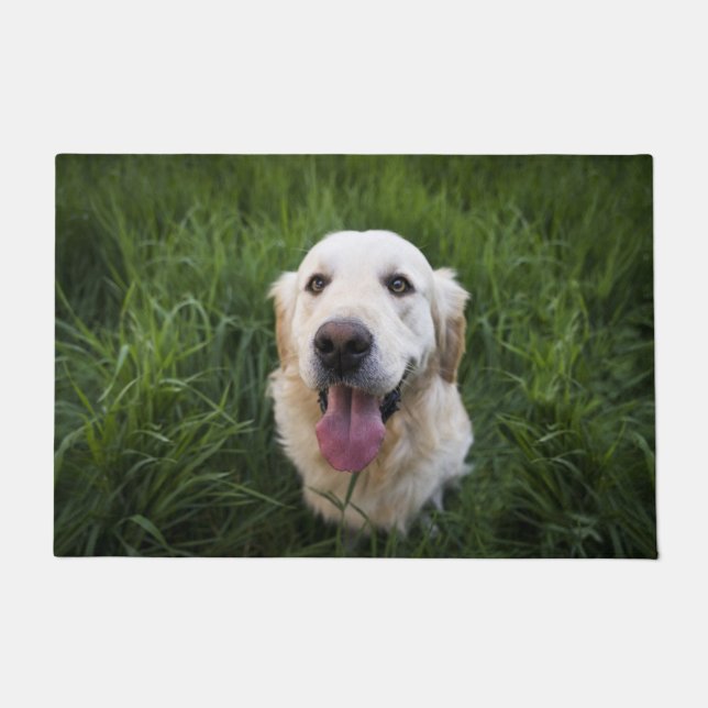 Smiling Golden Retriever   Doormat (Front)