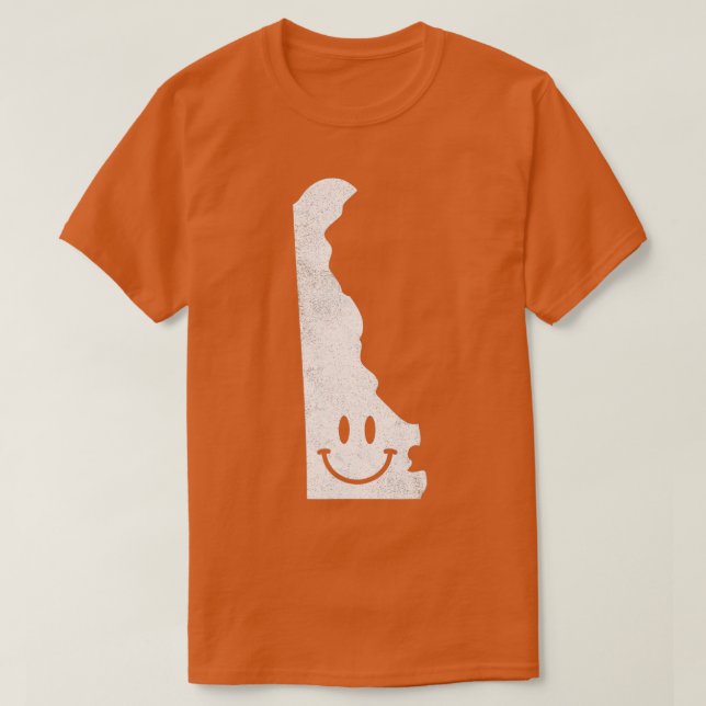 Smiling in DE Funny Delaware Happy Face T-Shirt (Design Front)