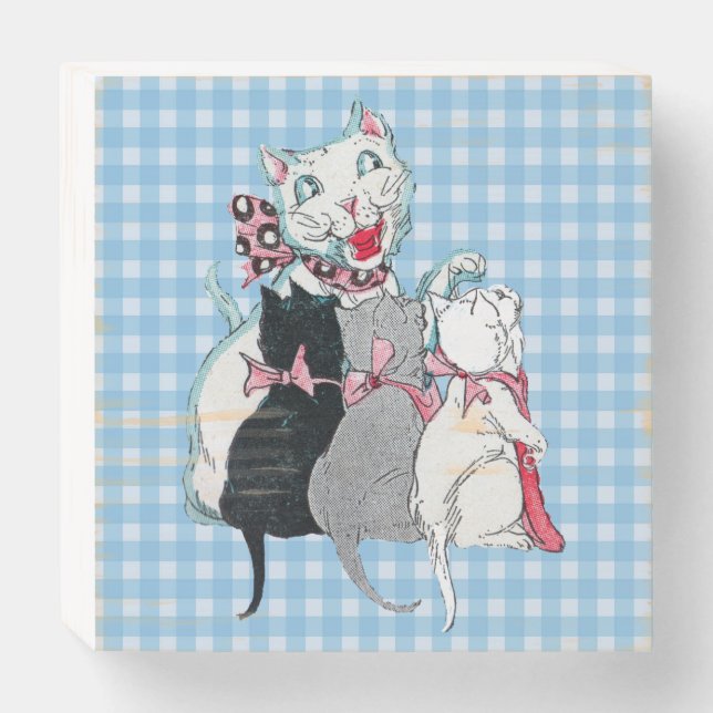 Smiling Mother Cat Sitting With Kittens Plaid Wooden Box Sign (Front Horizontal)