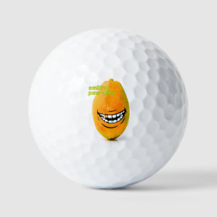 Smiling Pawpaw met 'n Goue Tand Golf Balls