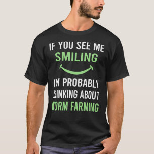 Smiling Worm Farming Farmer Vermicomposting T-Shirt