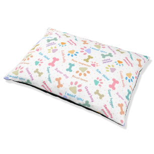 Smoochy pooch pet bed