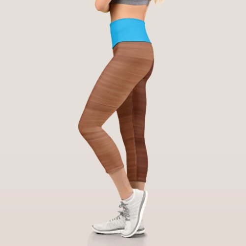 Smooth Wooden Texture Background Capri Leggings