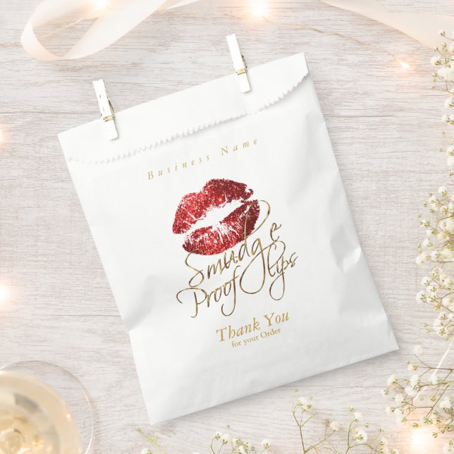 Smudge Proof Lips - Red Favor Bag (Clipped)