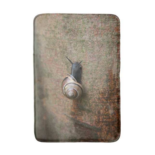 Snail Bath Mat (Front Vertical)