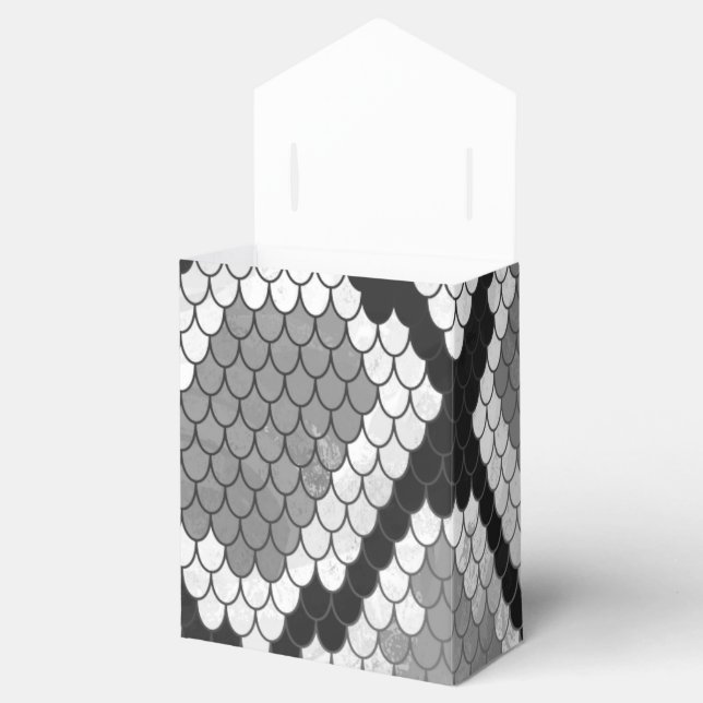 Snake Gray and Light Gray Print Favor Boxes (Opened)