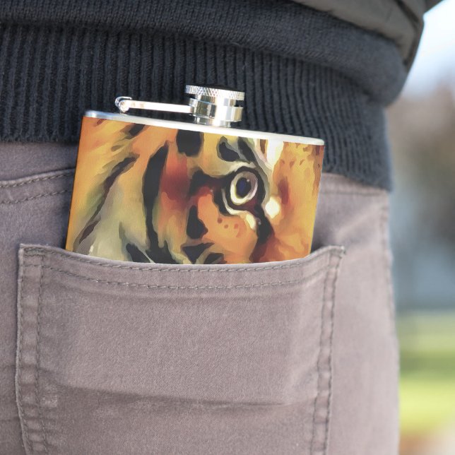 Snarling Tiger Artistic Portrait Flask (In Situ)