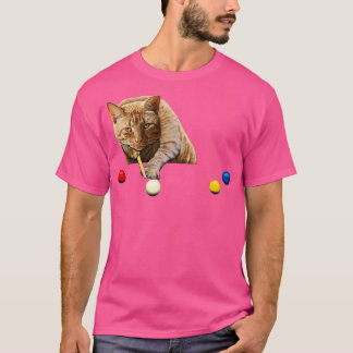 SNOOKER CAT CAT PLAYING SNOOKER POOL BILLIARDS T-Shirt