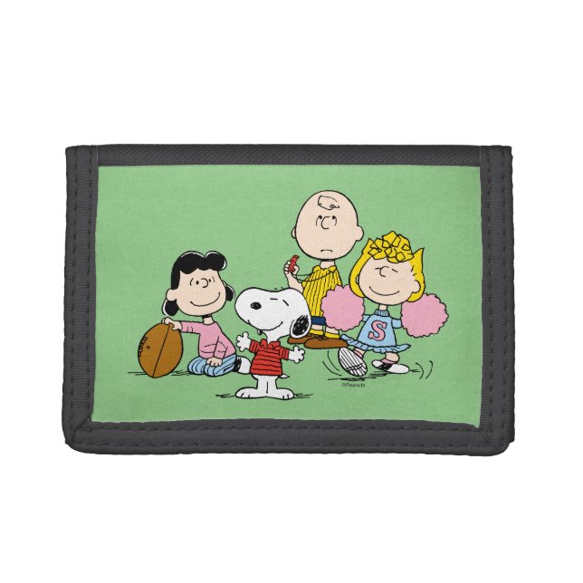 Snoopy and the Gang Play Football Trifold Wallet (Front)