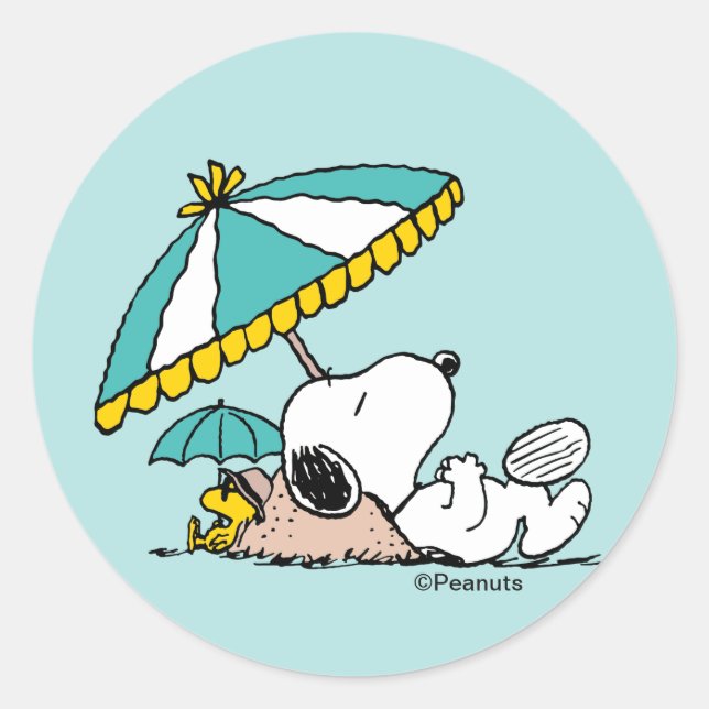 Snoopy Beach Dreams Classic Round Sticker (Front)