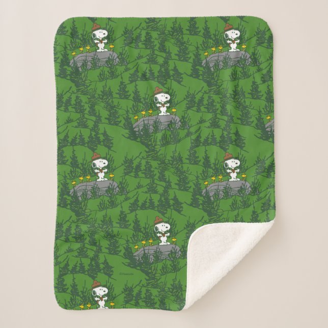 Snoopy Beagle Scout Hiking Pattern Sherpa Blanket (Front)