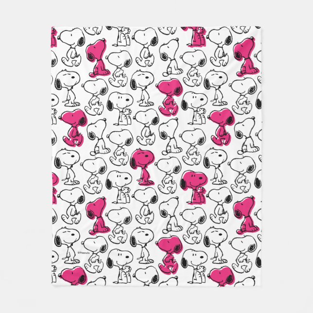 Snoopy Black & Magenta Pattern Fleece Blanket (Front)