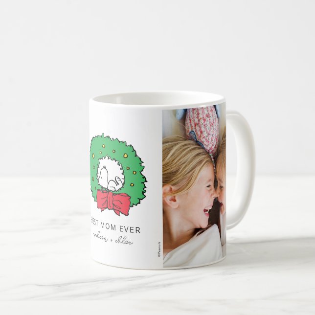 Snoopy Christmas Wreath | Best Mom Photo Coffee Mug (Front Right)