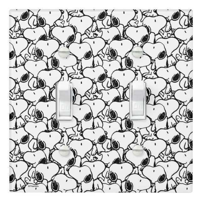 Snoopy Classic Comics Pattern Light Switch Cover (In Situ)