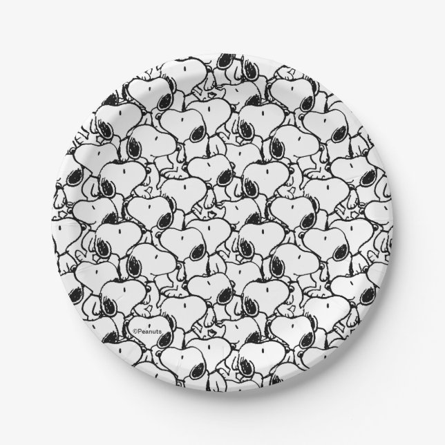 Snoopy Classic Comics Pattern Paper Plates (Front)