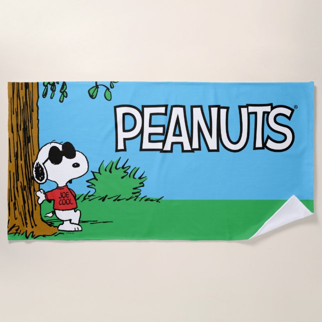Snoopy "Joe Cool" Standing Beach Towel (Front)