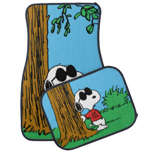 Snoopy "Joe Cool" Standing Car Floor Mat