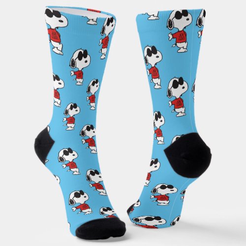 Snoopy Joe Cool Standing Socks