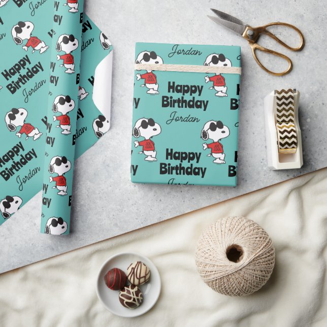 Snoopy "Joe Cool" Standing Wrapping Paper (Crafts)
