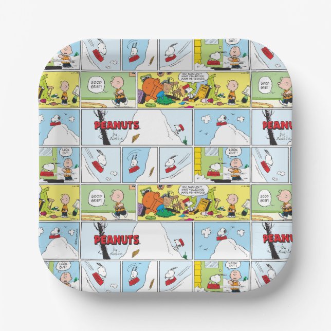 Snoopy Sled Riding Food Dish Paper Plates (Front)