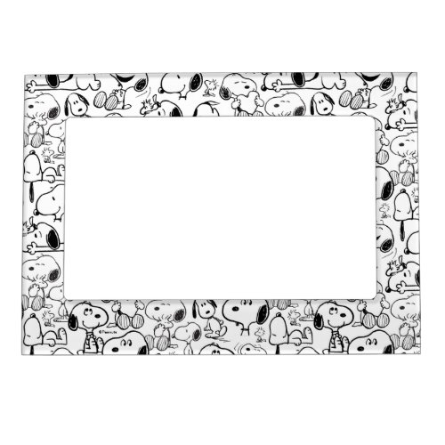 Snoopy Smile Giggle Laugh Pattern Magnetic Frame