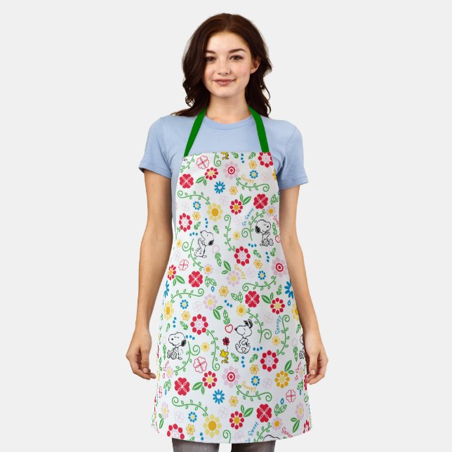 Snoopy So Sweet Flower Pattern Apron (Worn)