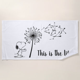 Snoopy With Dandelion Beach Towel