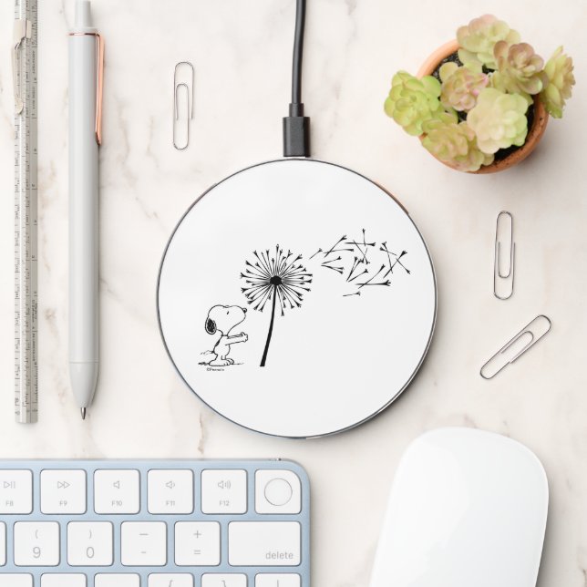 Snoopy With Dandelion Wireless Charger (Desk)