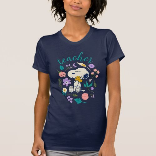 Snoopy  Woodstock Flower Hug Teacher T_Shirt