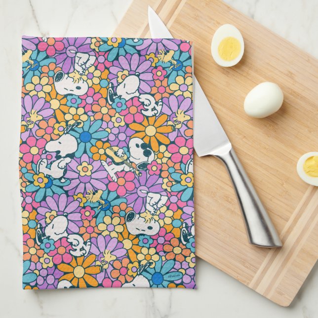 Snoopy & Woodstock Flower Pattern Kitchen Towel (Quarter Fold)