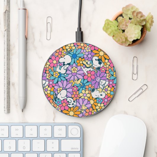 Snoopy & Woodstock Flower Pattern Wireless Charger (Desk)