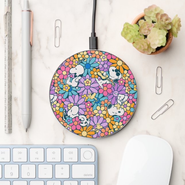 Snoopy & Woodstock Flower Pattern Wireless Charger (Desk)